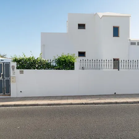 Casa Lupa Nyaraló