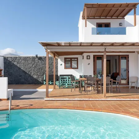 Casa Lupa Tías